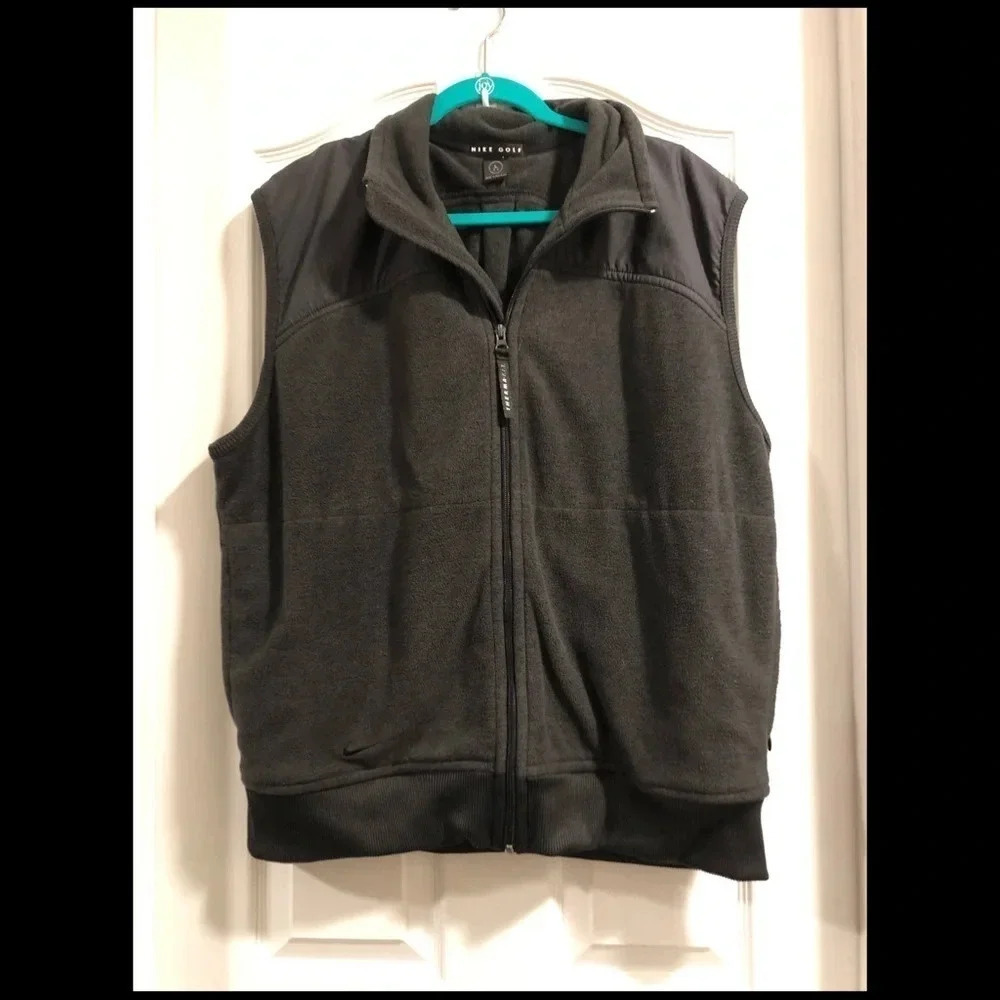 Nike Men’s Golf Vest -Gray